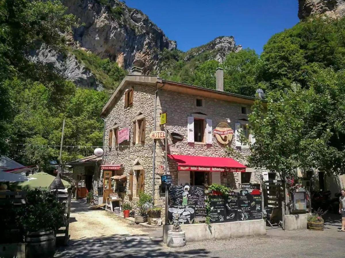 Le Moulin De La Pipe - Logis Hotel Restaurant Plan-de-Baix Luaran gambar